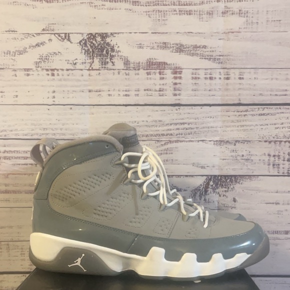 Air Jordan 9 Retro 2012